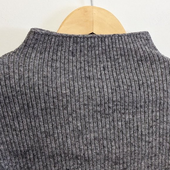 Boxy Mock Neck Balloon Sleeve Cropped Ribbed Knit Sweater - Picture 3 of 8